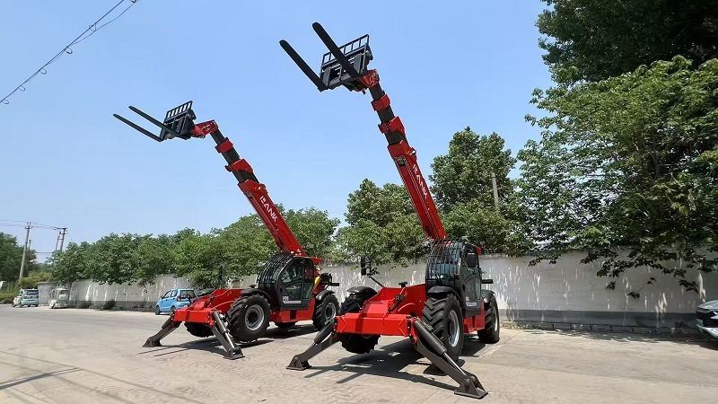 Four-wheel Drive Telescopic Arm Forklift factory